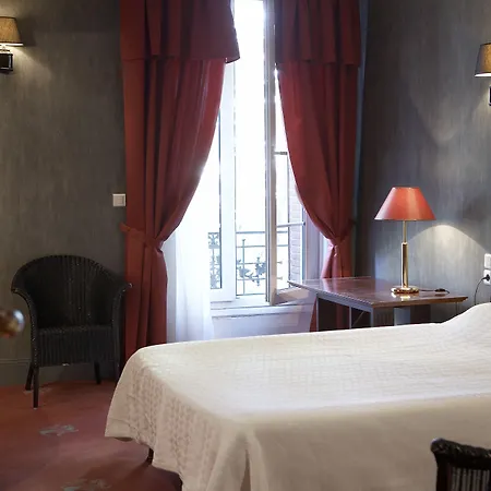 Hotel Terminus 3*