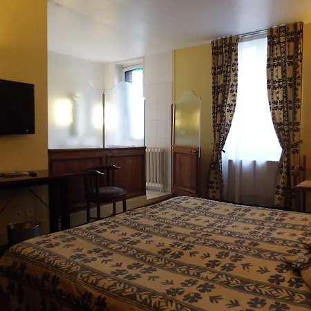 Hotel Terminus 3*