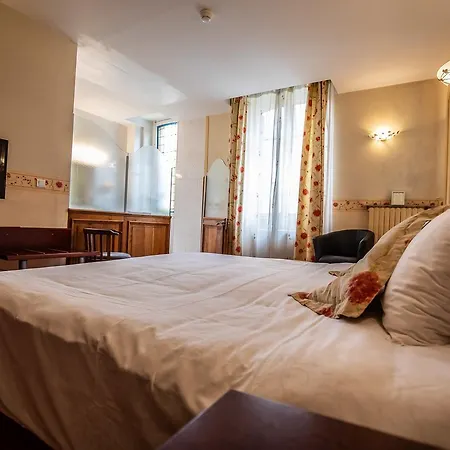 ホテル オテル テルミヌス カオール